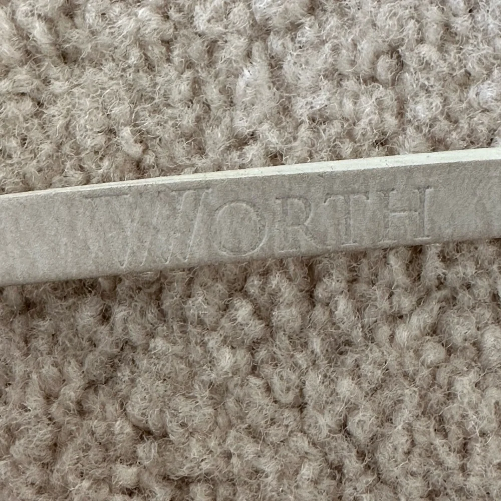 Worth Woman’s Leather White Belt, Sz S (0,5x34,5).